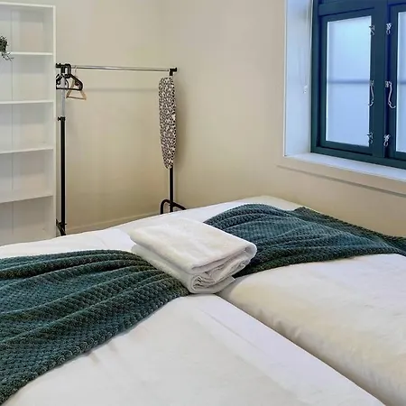 Apartman The Yellow House Nr12 By Berti's *